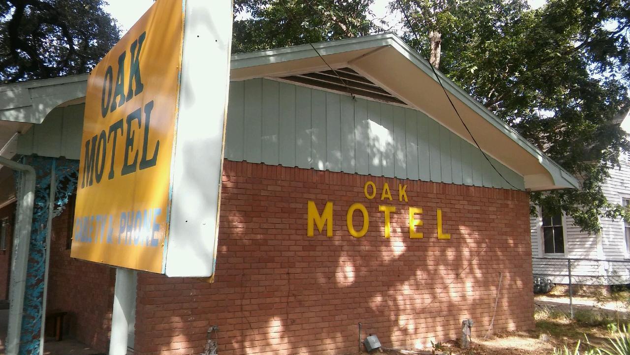 The Oak Motel La Grange Ngoại thất bức ảnh