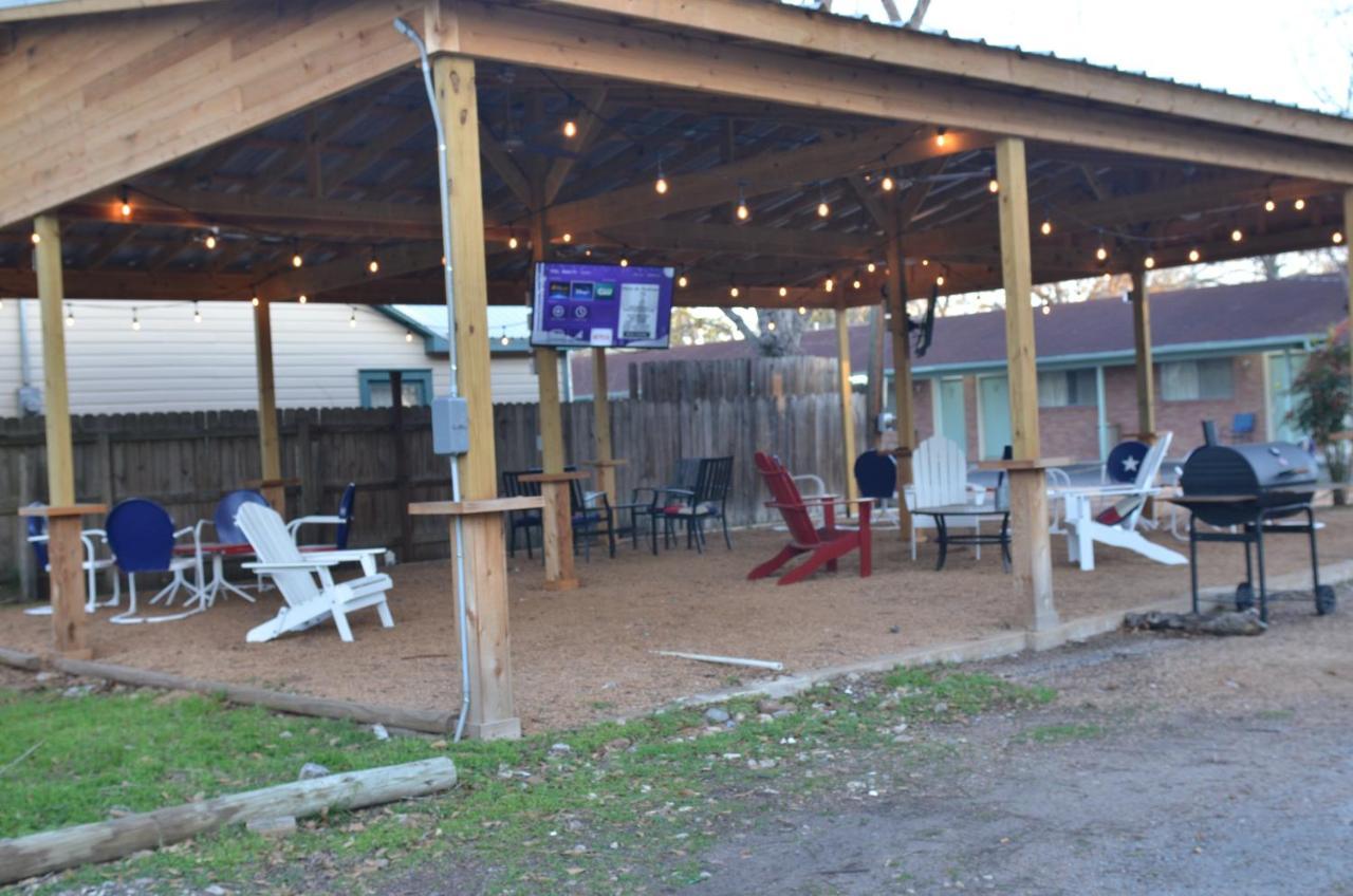 The Oak Motel La Grange Ngoại thất bức ảnh